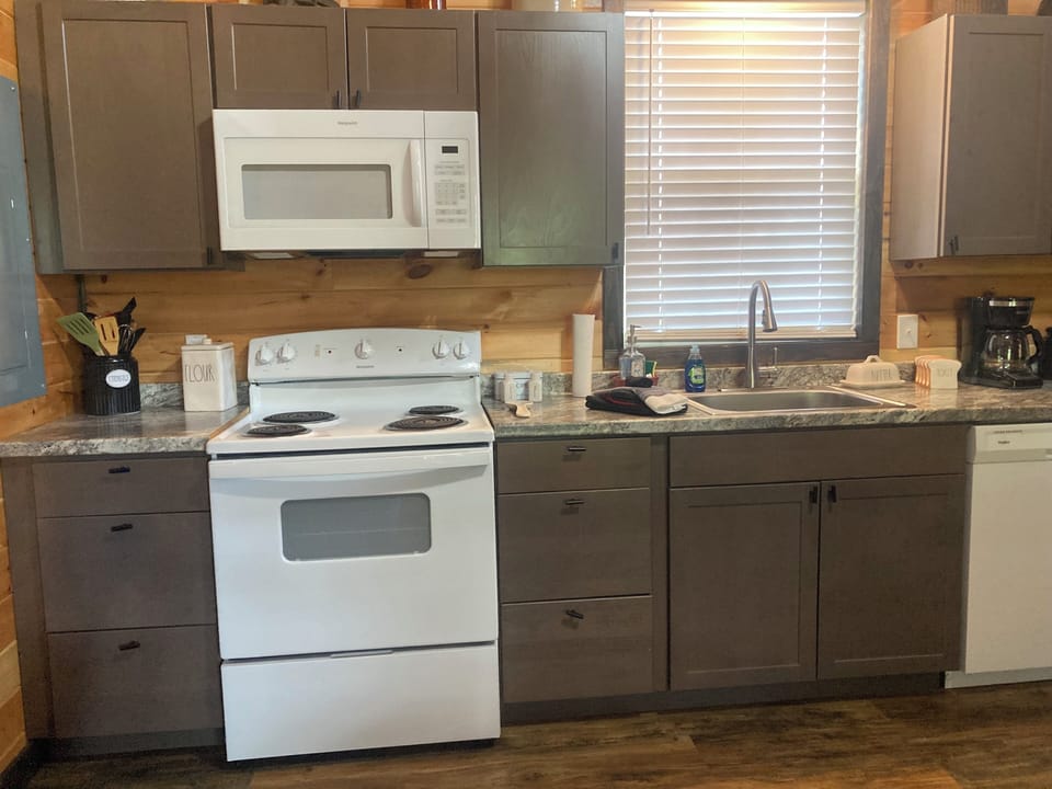fully equipped kitchen