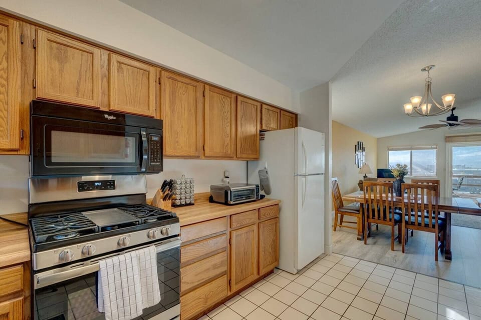 A well equipped kitchen with updated appliances, pots and pans. Of course, a coffee maker for your morning coffee.