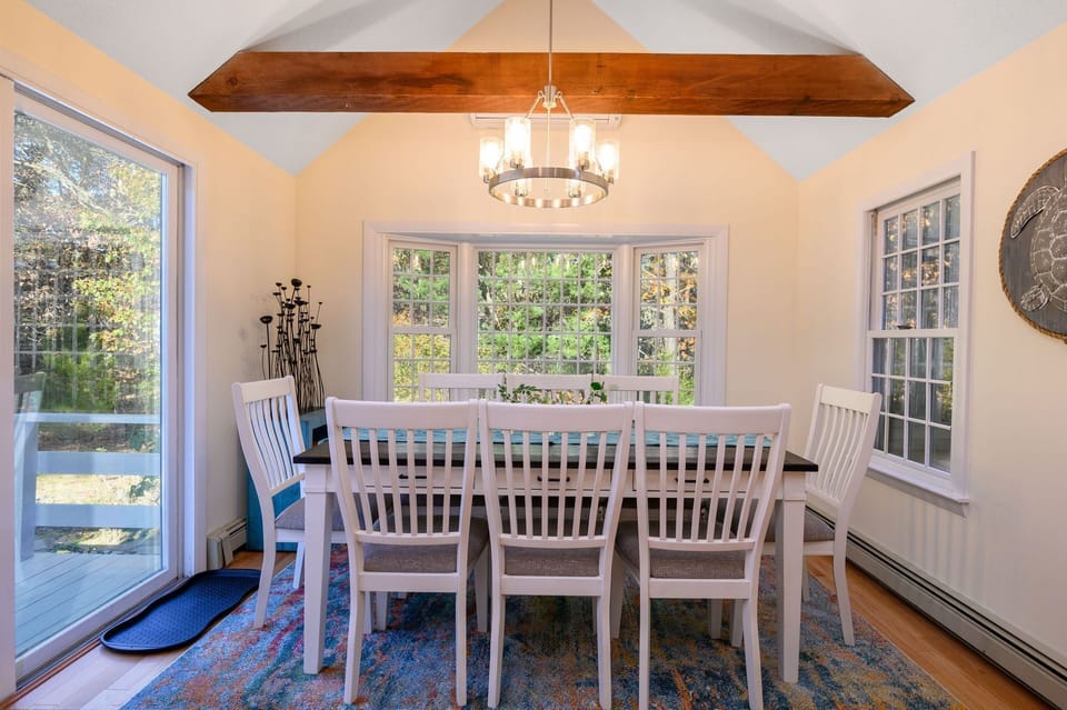 Dine surrounded by nature with three walls of "windows"