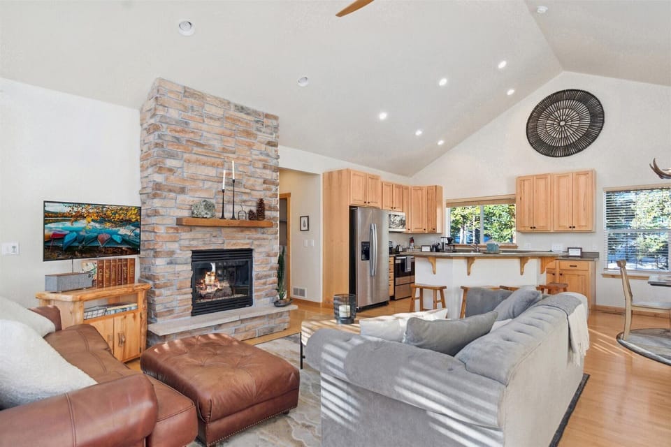 enjoy the warm morning sunlight, or relax in front of the fire in the evening
