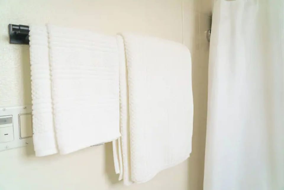 Bath Towels for Guests