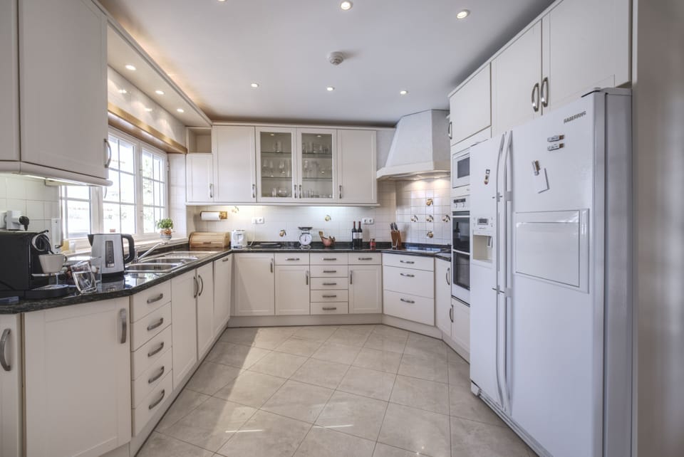 Fully stocked kitchen