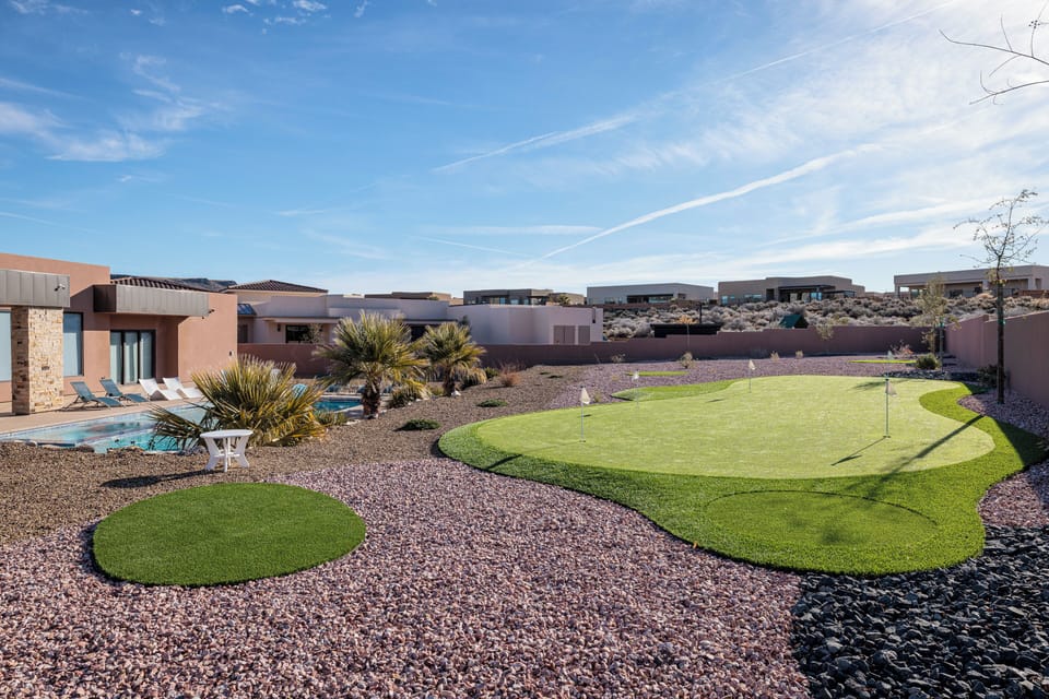 Private Putting Green
