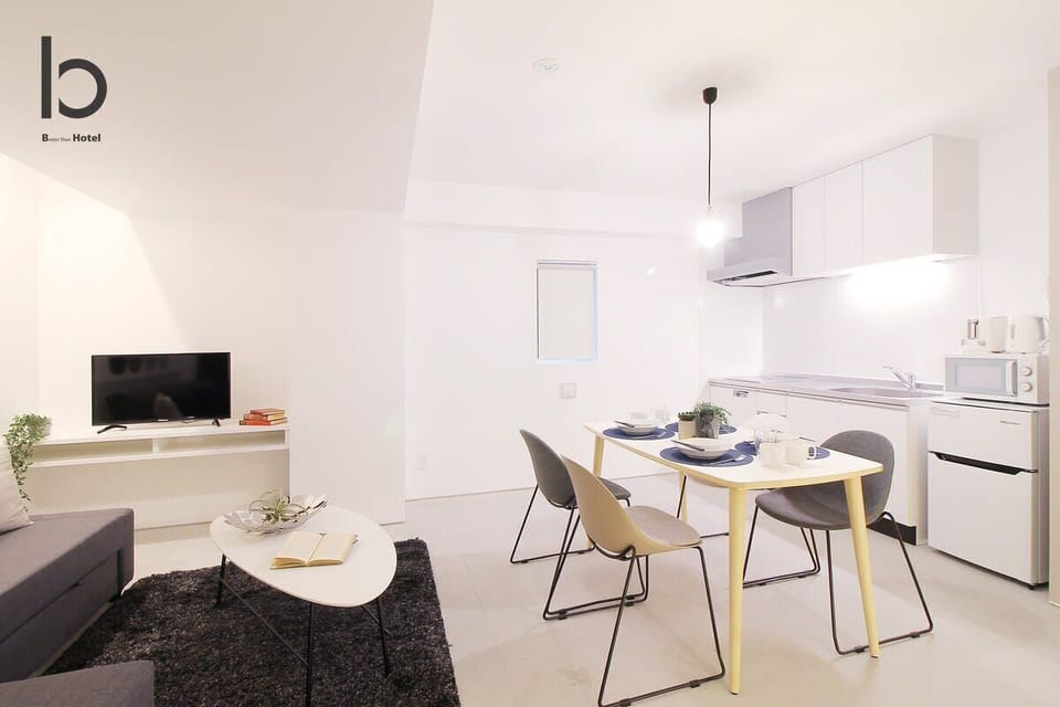 Kitchen and dining table view
