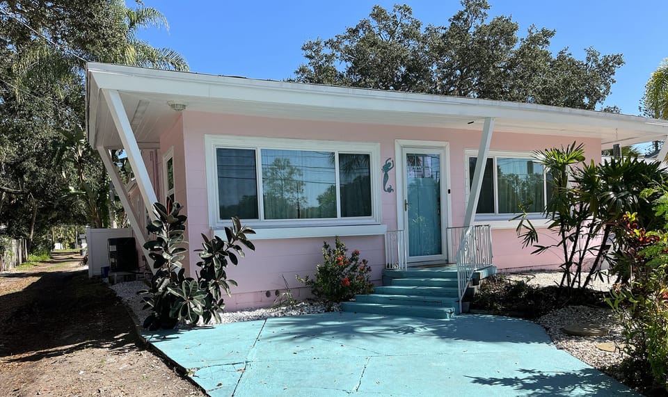 House of Sirenity front.