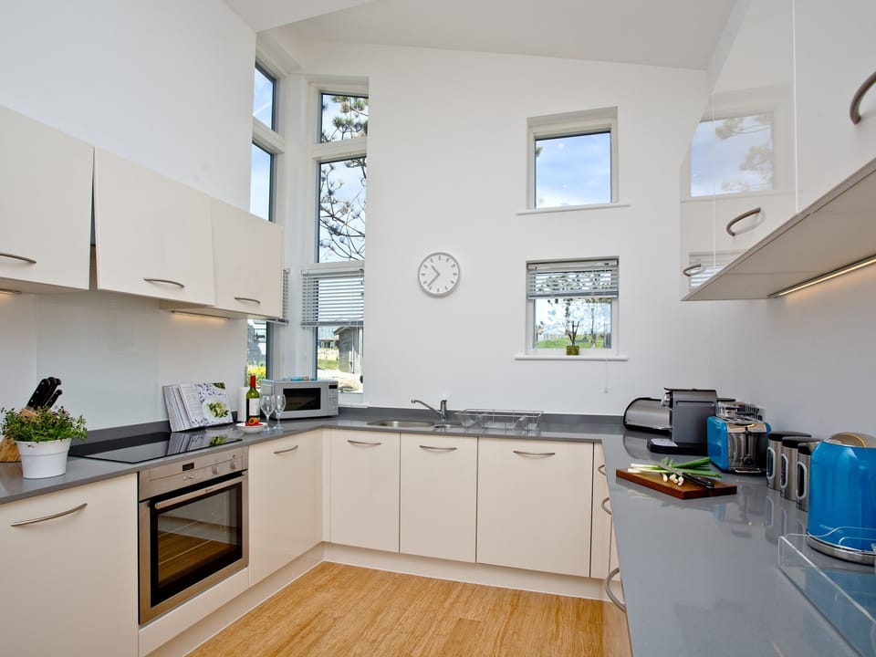 Kitchen | Una Argentum 61 - St Ives Resort, Carbis Bay, near St Ives
