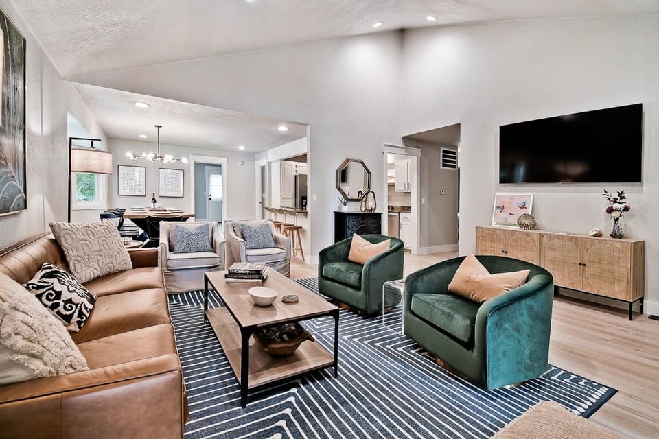 Beautifully redone living room with all new furnishings 