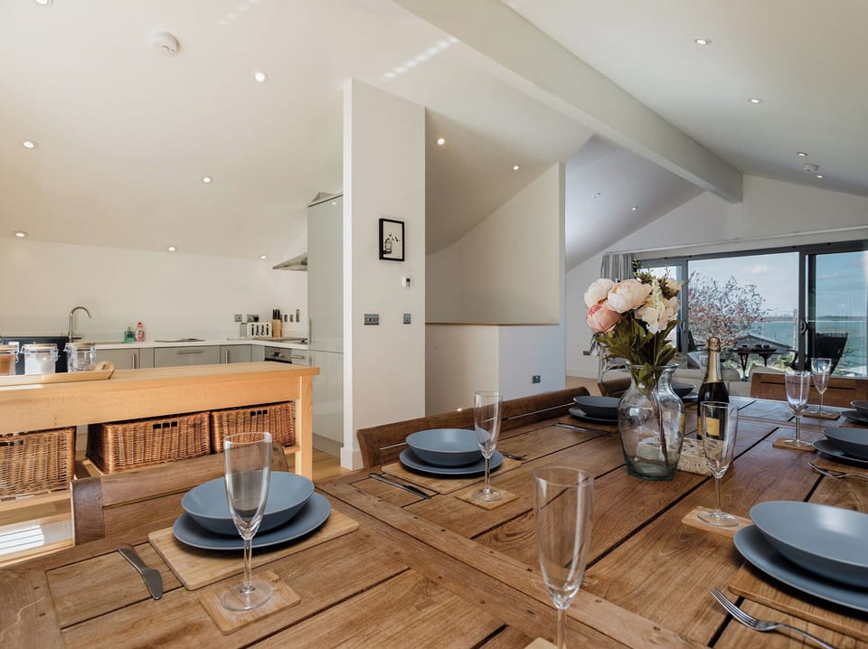 Dining area | Solent Lawns, Cowes
