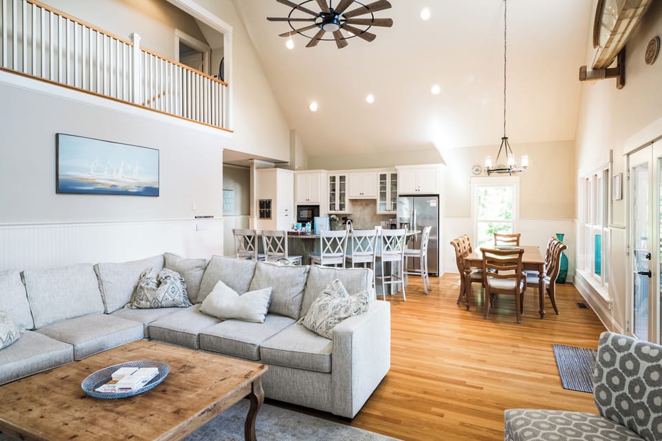 Main floor living room