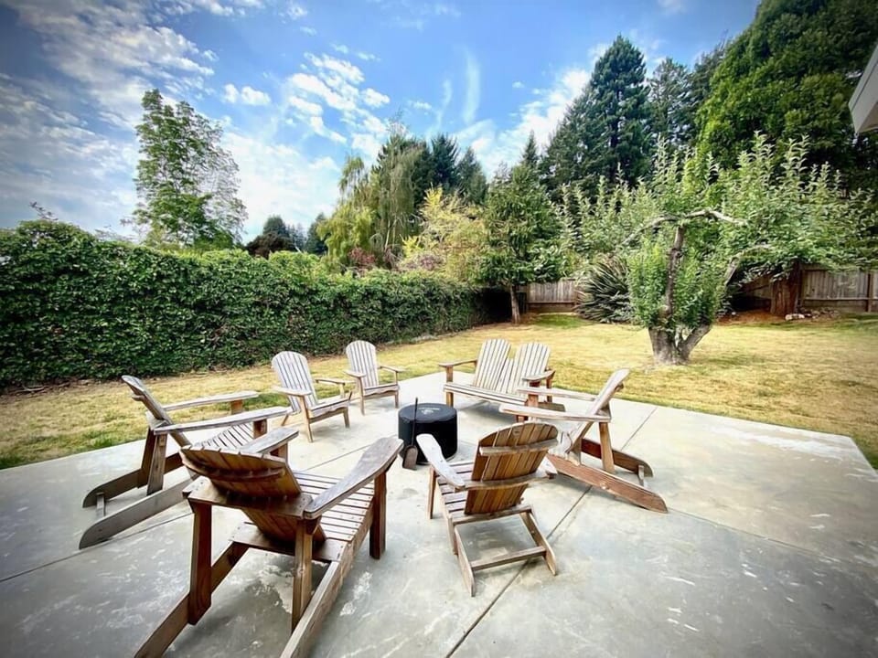 Fire pit