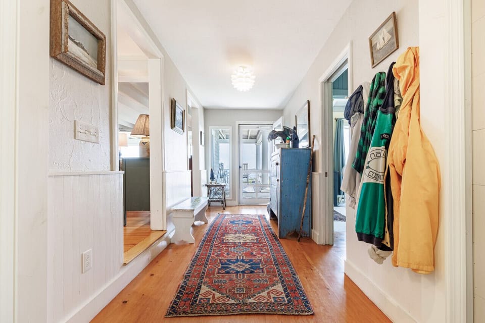 Main entryway for Water`s Edge