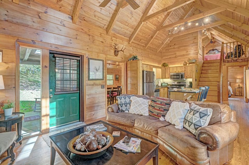 Living Room---Open Loft Area, Vaulted Ceilings