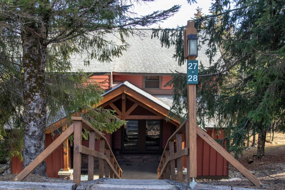 Check out our 360 tour - https://my.matterport.com/show/?m=wqhvTtjAU2h (1)