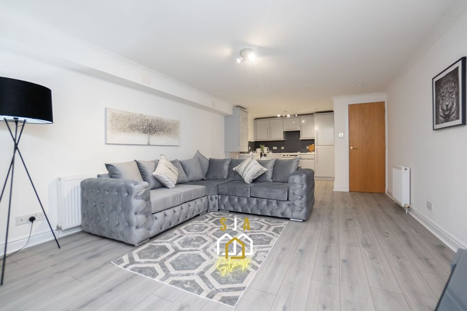 Living Room / Lounge