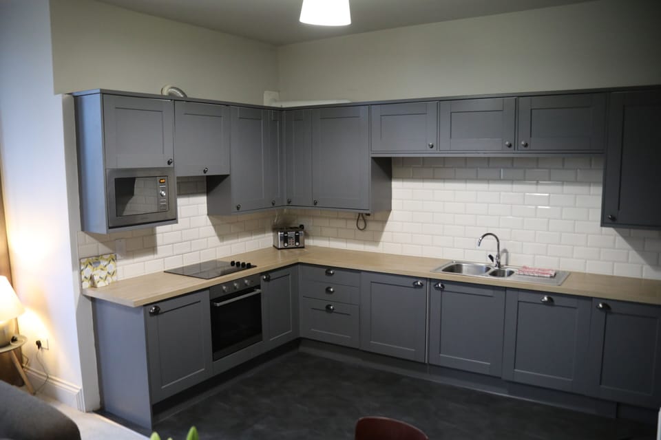 Suite 2