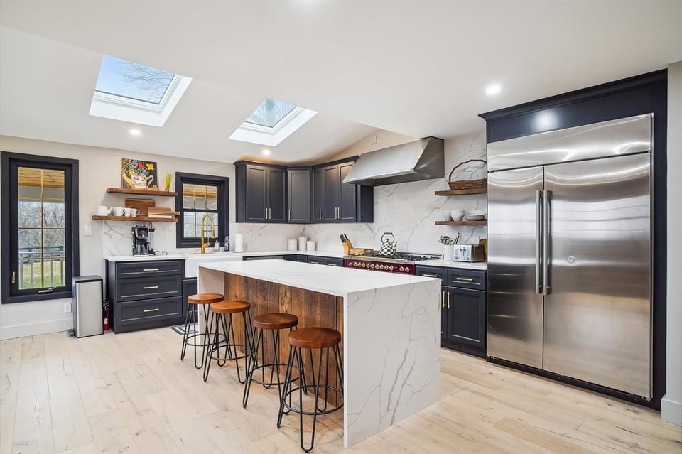 Plenty of space to prepare your next meal.