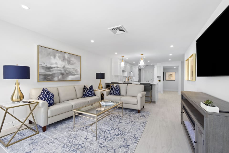 Living Room & Kitchen