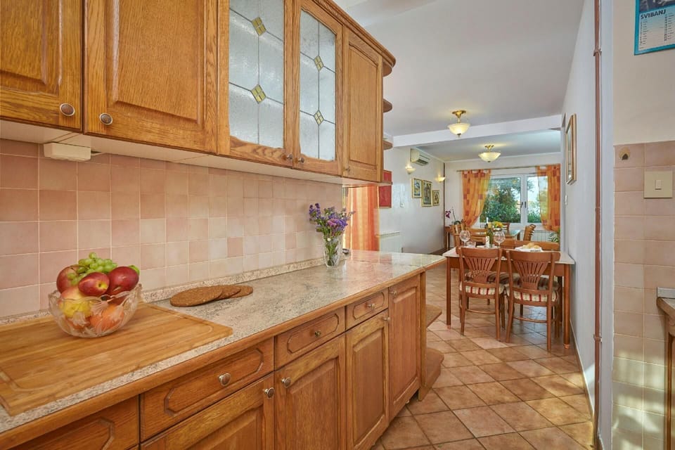 Kitchen area