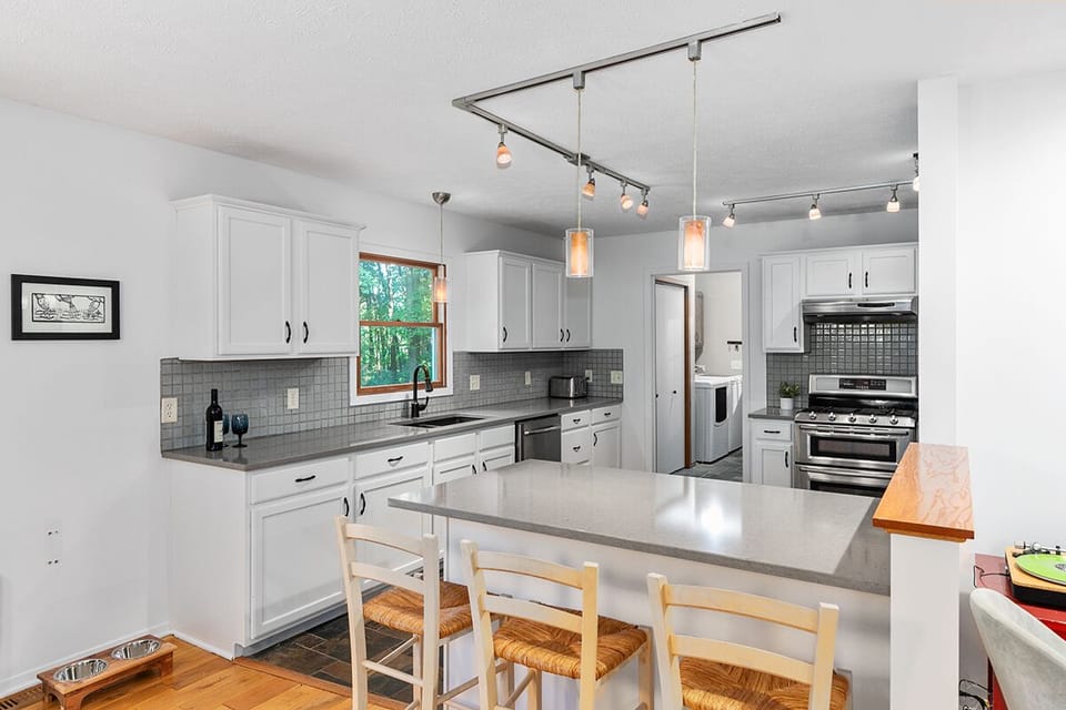 Large kitchen for all your cooking needs