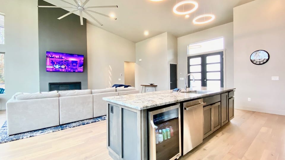 Island in Great Room