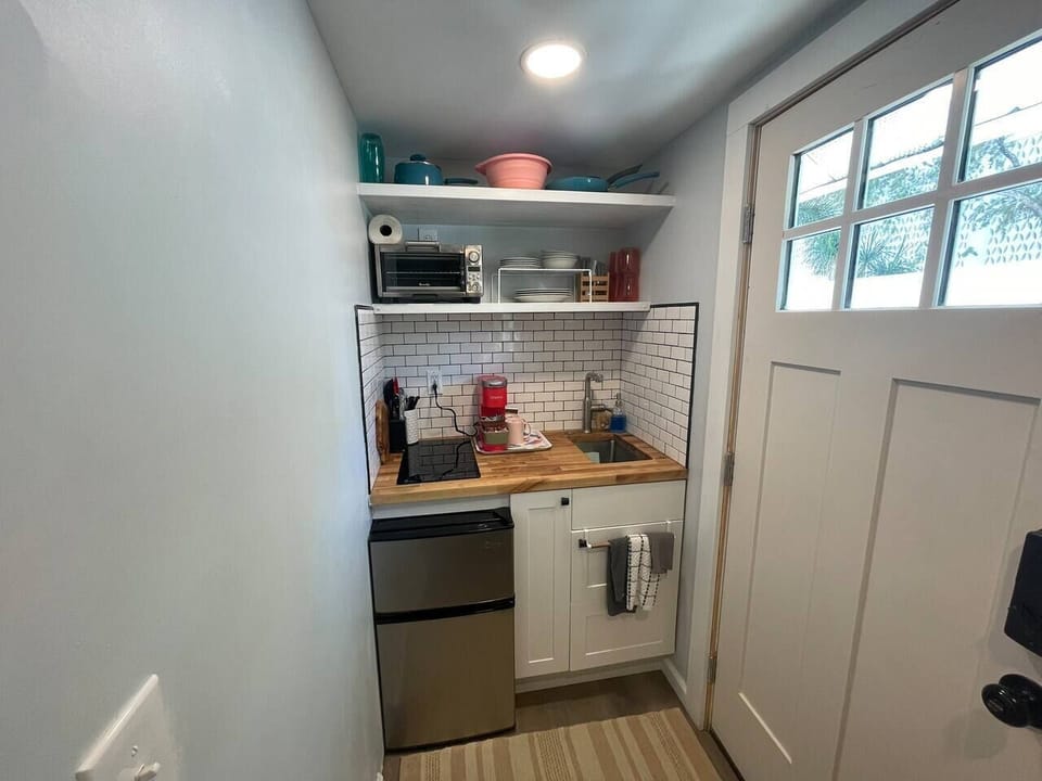 Stovetop, Minifridge Freezer, and Sink