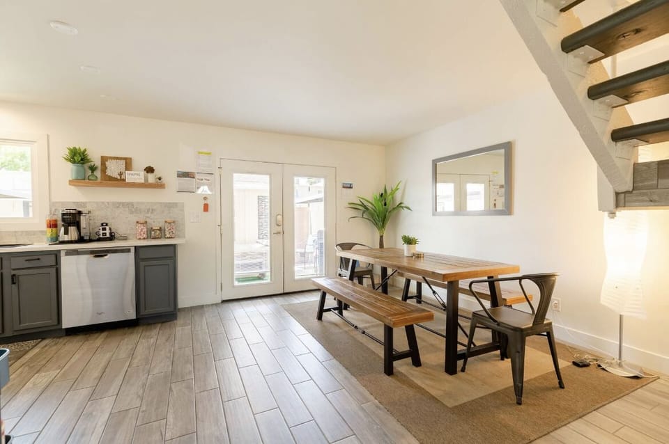 Open floor plan from the kitchen to the Living room & easy patio access.