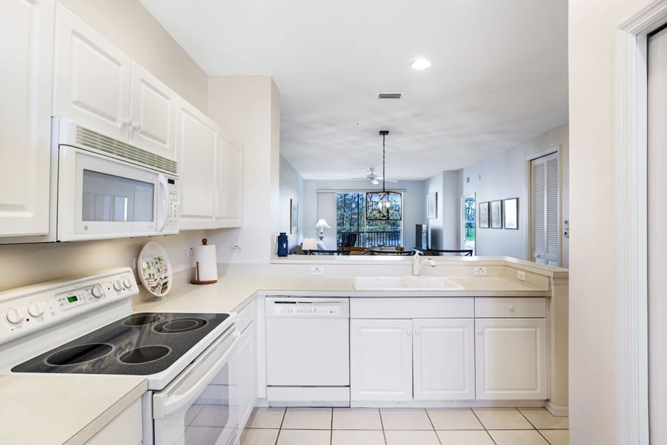 Well-equipped kitchen.