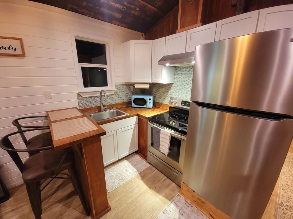 Kitchen area