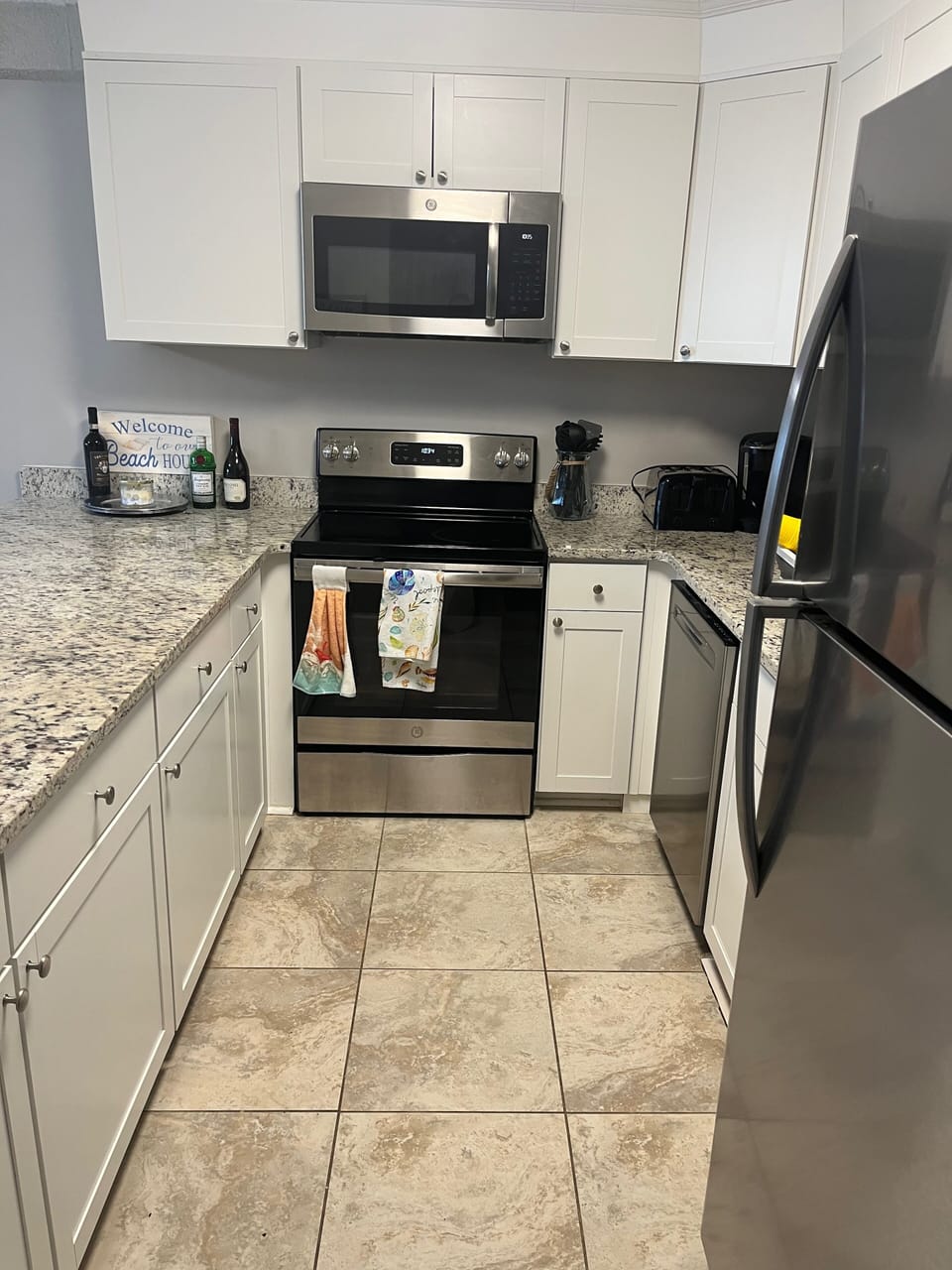 Fully stocked kitchen