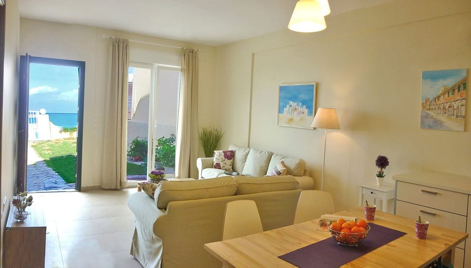 Dining and sitting room