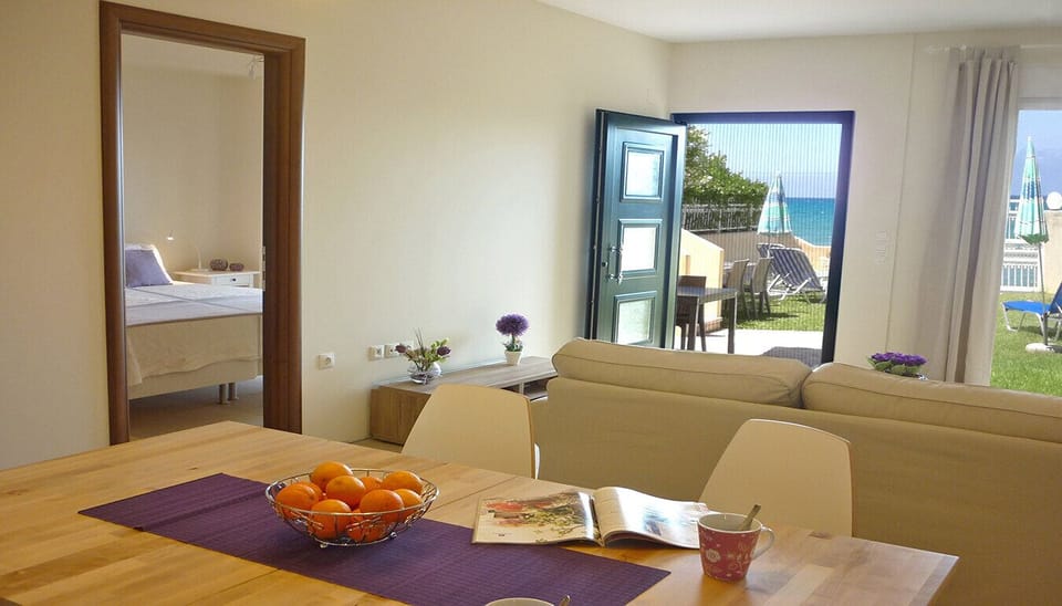 Sitting Room and Dining