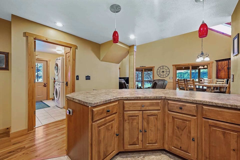 Open -concept main level make sure that no matter where in the living space you are you can be part of the fun and conversation while on vacation.