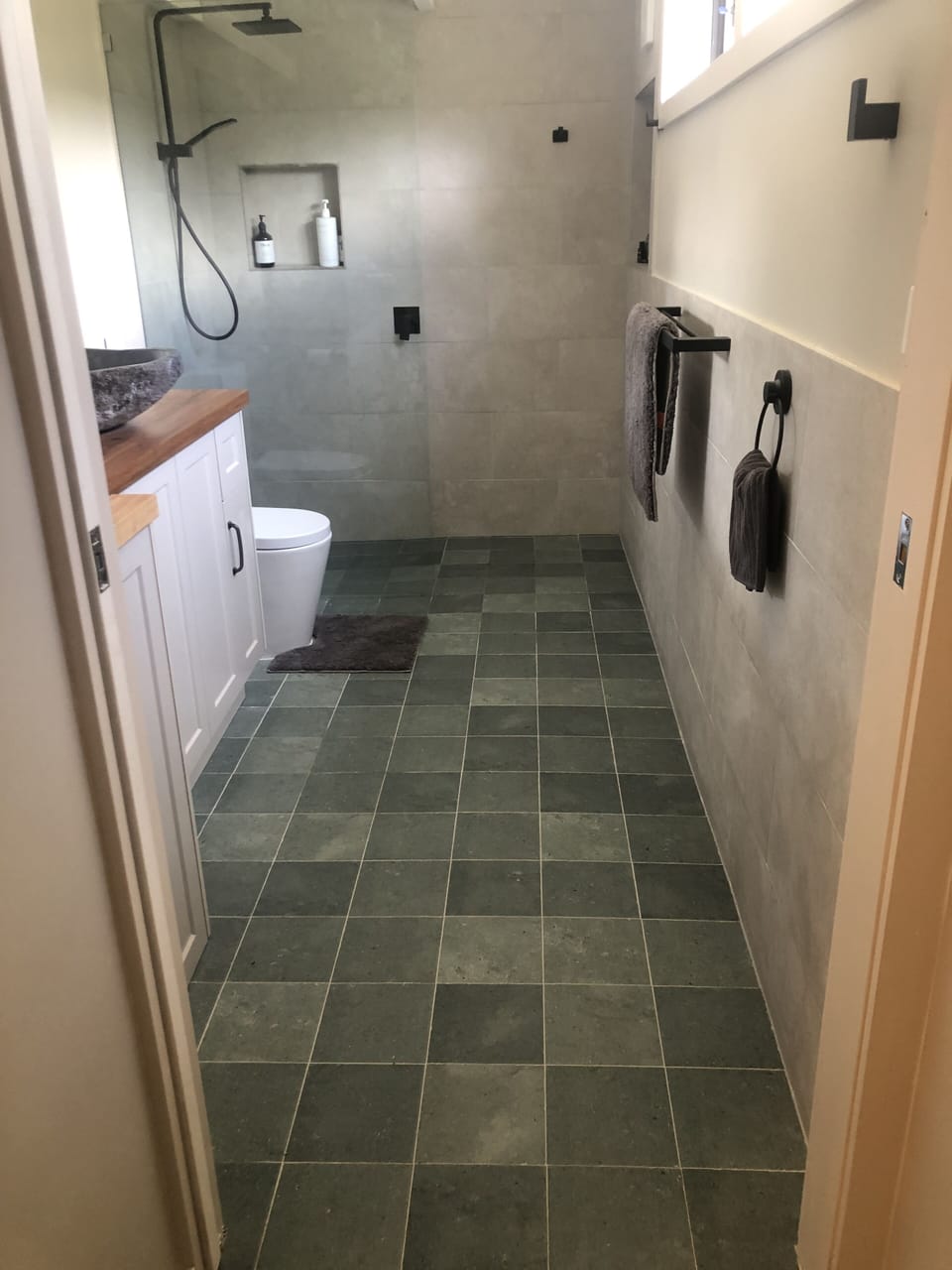 Main bathroom