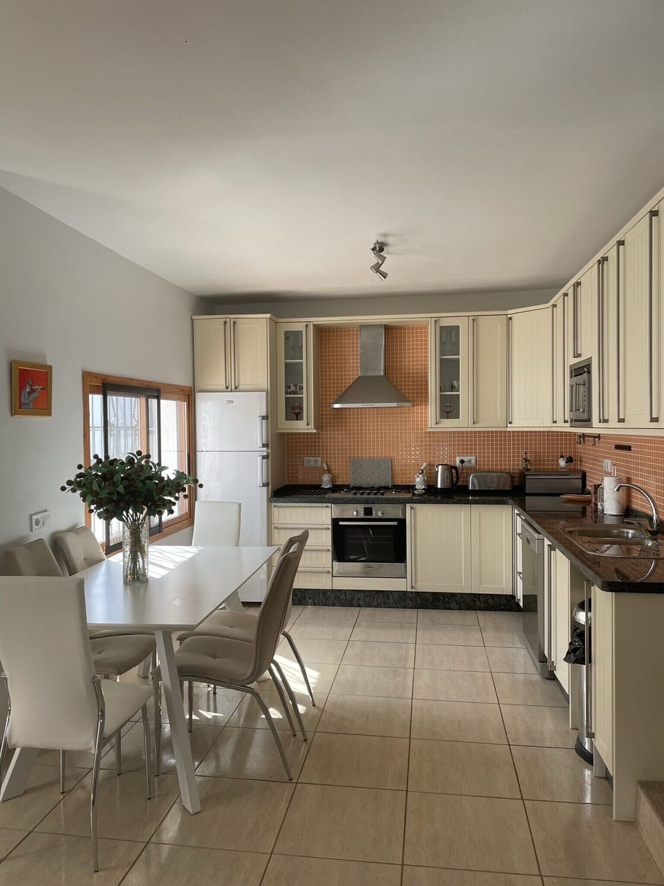 Kitchen diner