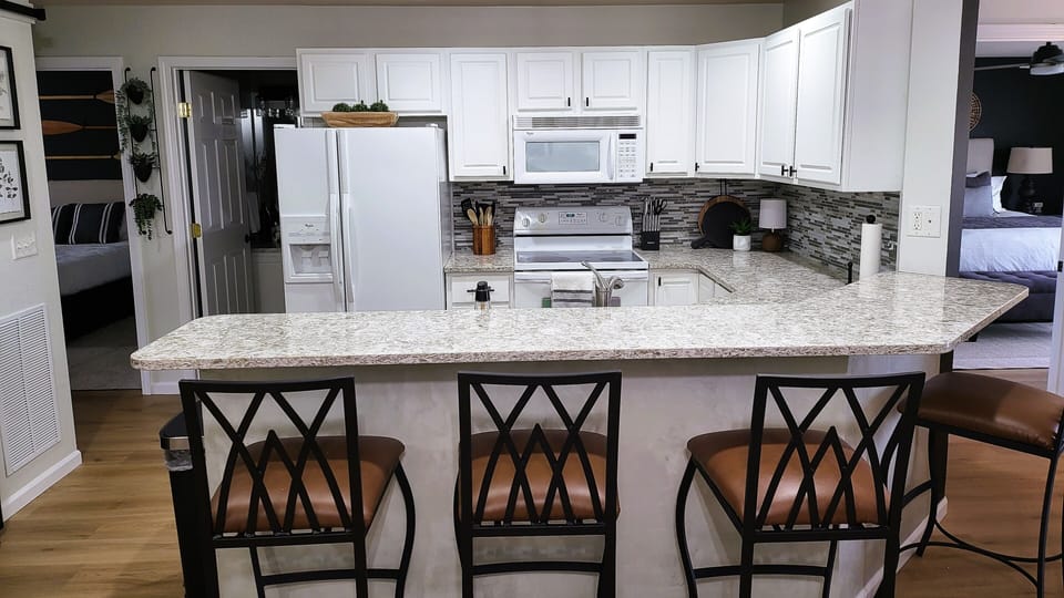 Kitchen with seating for 4.