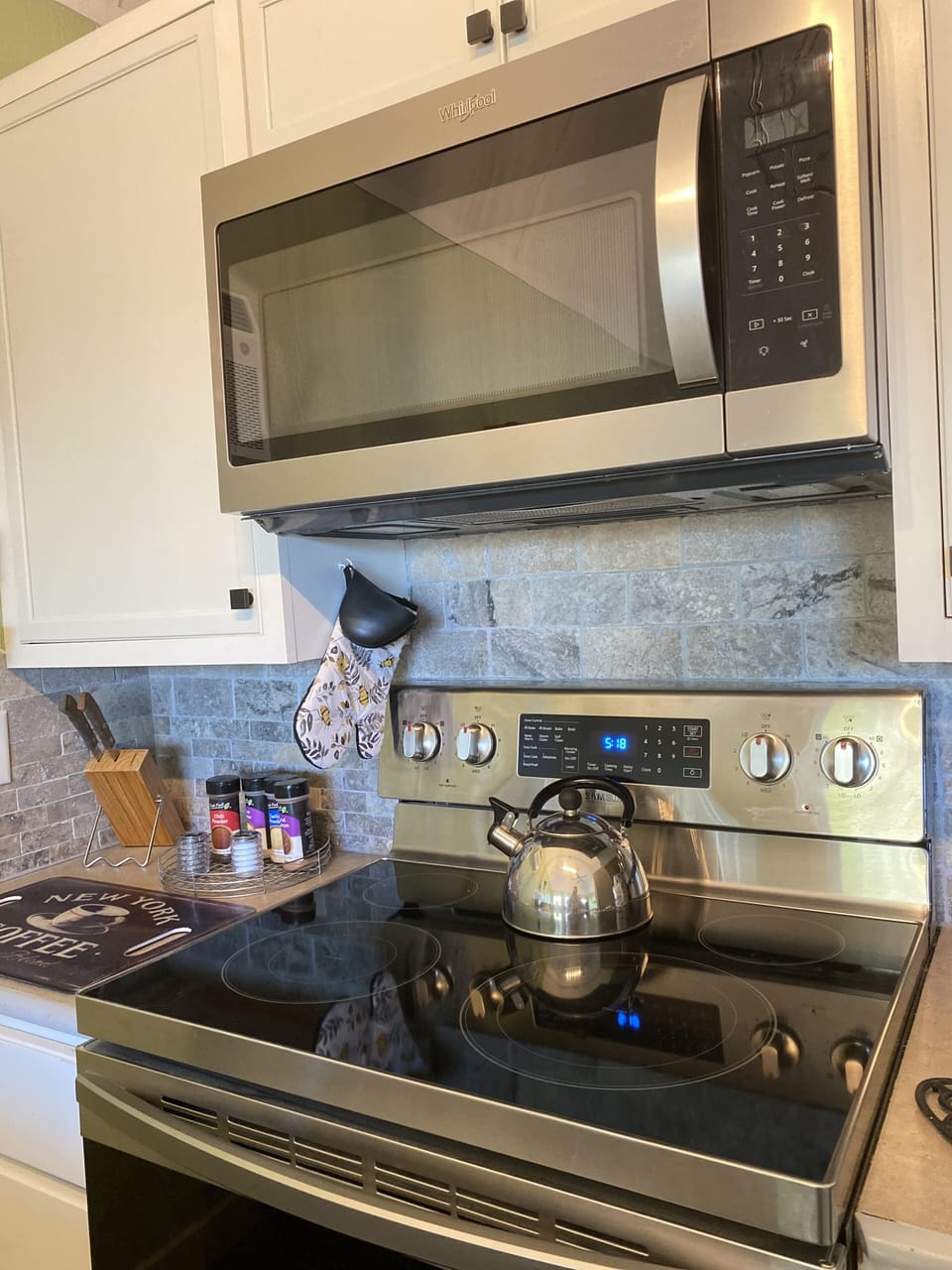 Stove and microwave