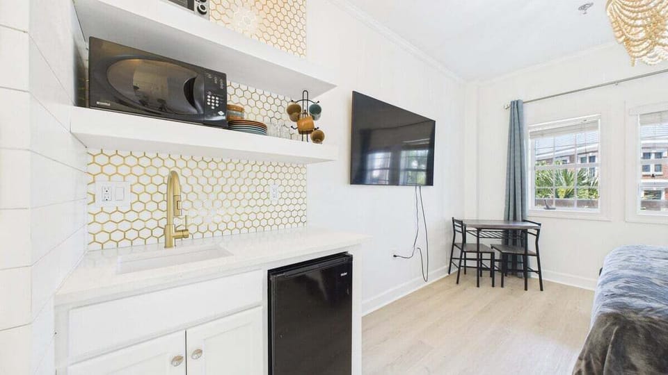 Kitchenette in living area