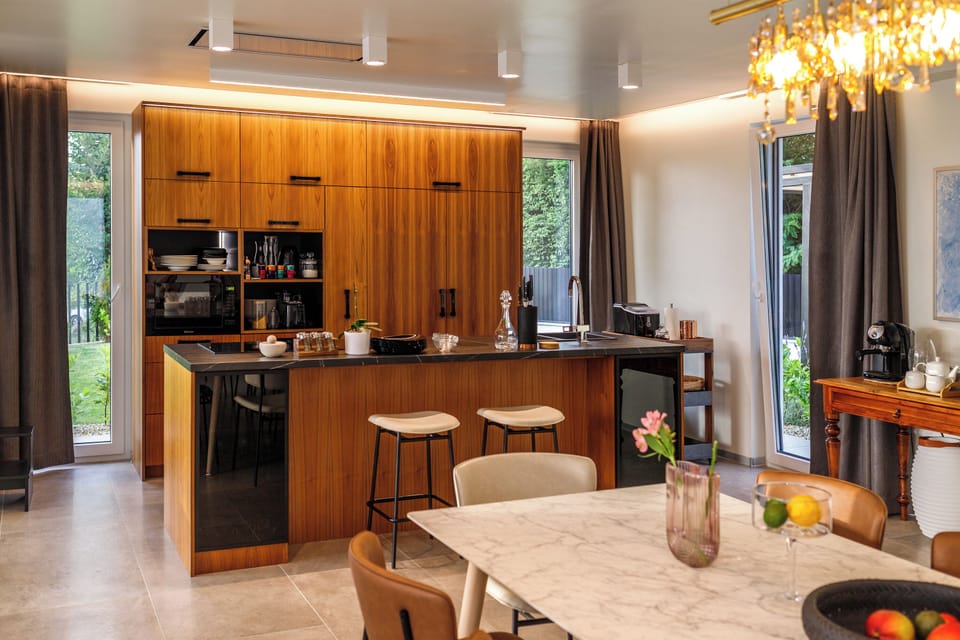 Kitchen and dining area