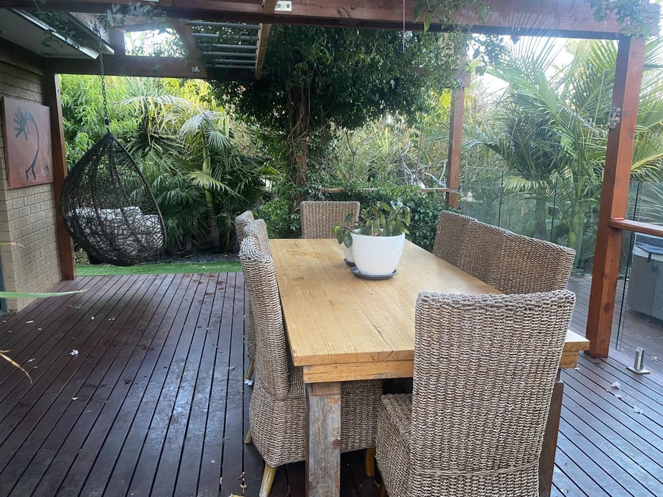 Outdoor dining