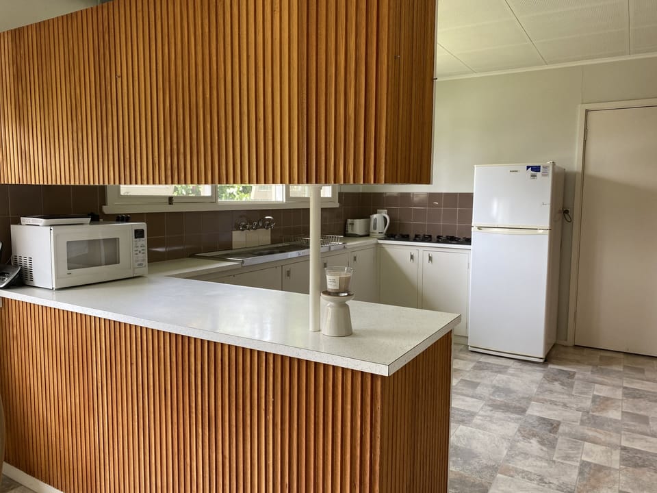 Kitchen with Island bench