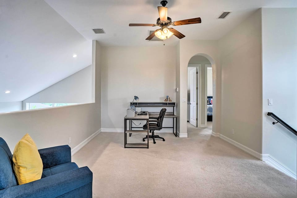 Loft | Desk