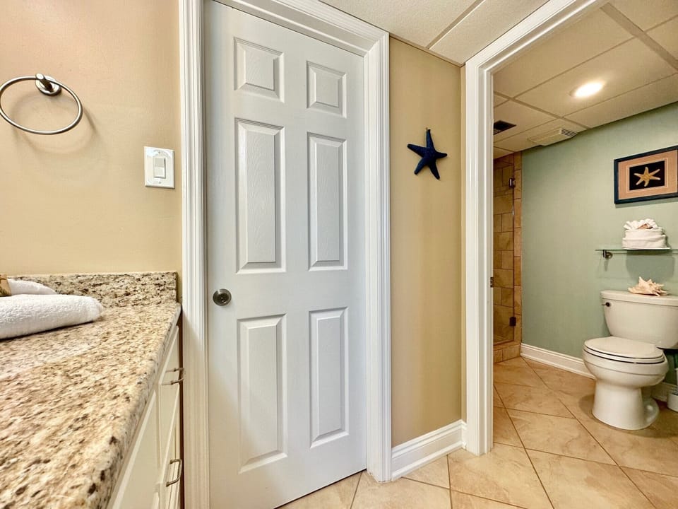 Master bedroom private bath - Master bedroom private bath with Shower