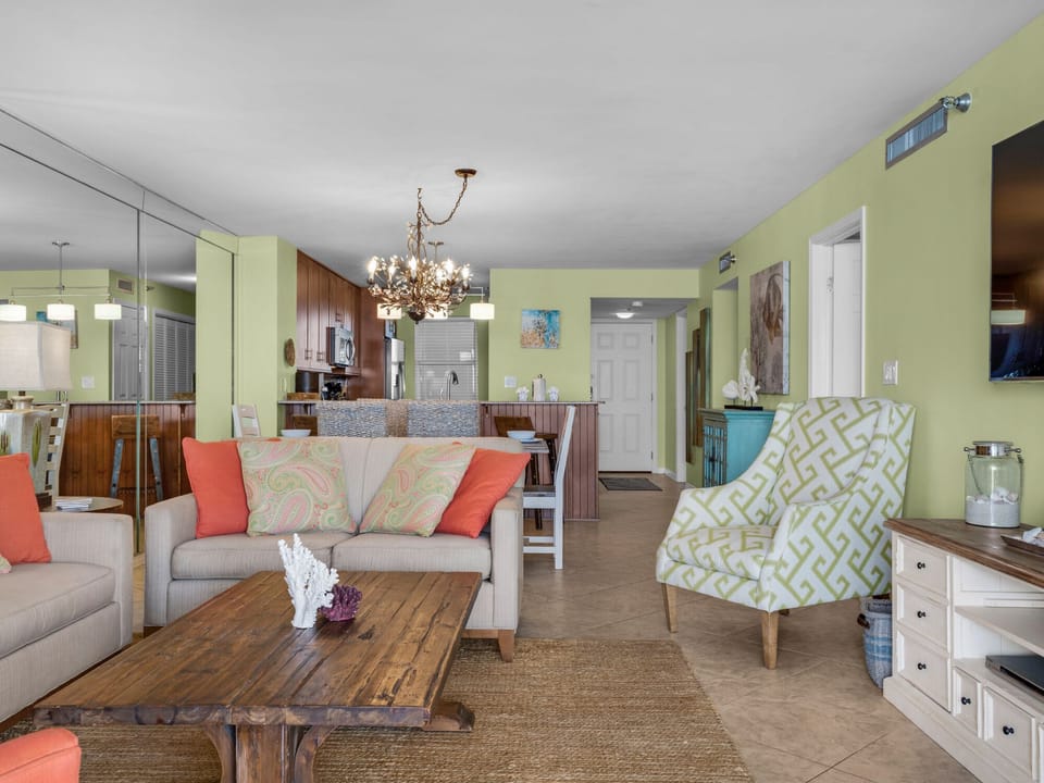 Dining/Living Area