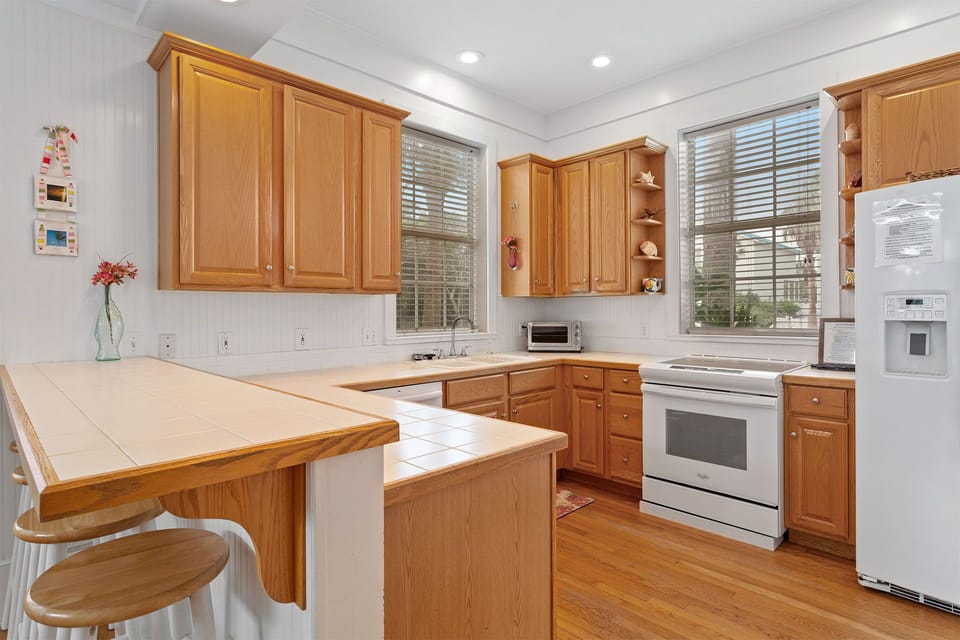 22-Beachy-Keen-Kitchen