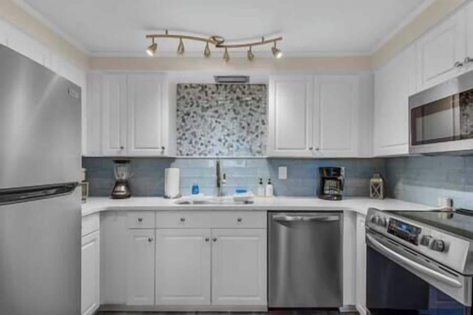 Newly remodeled kitchen, with new appliances.