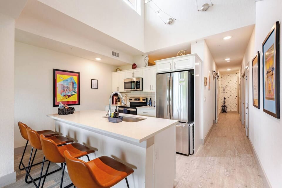 Fully stocked kitchen with everything you need