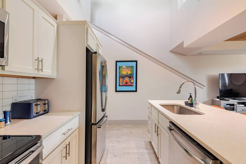 Fully stocked kitchen for cooking and convenience