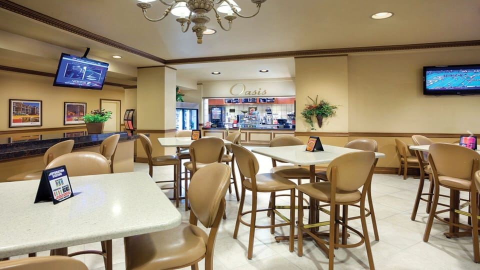Grand Desert Shared Dining Area