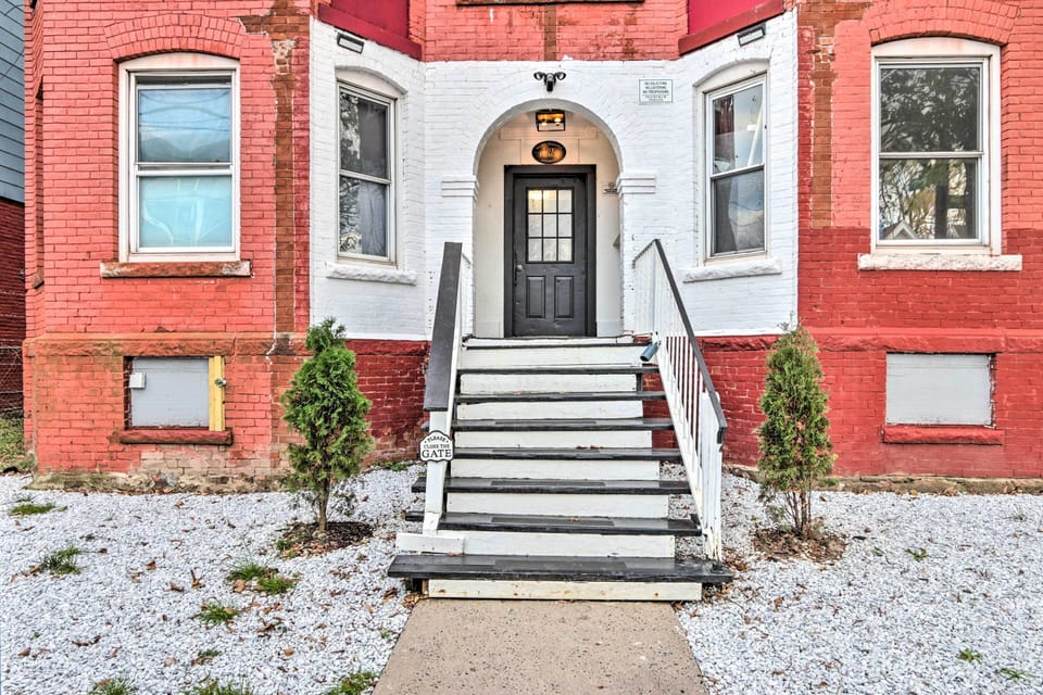 Exterior | Close to Downtown
