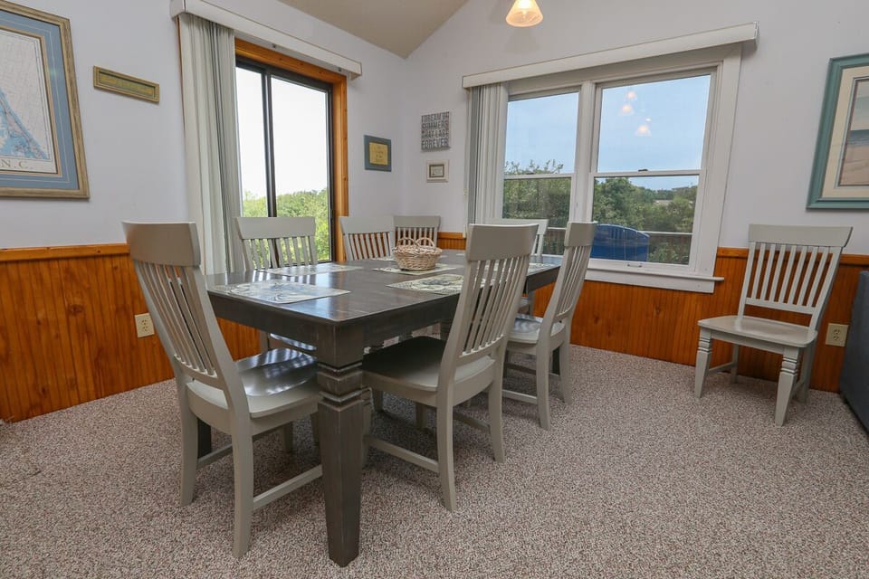 Dining Room 2022